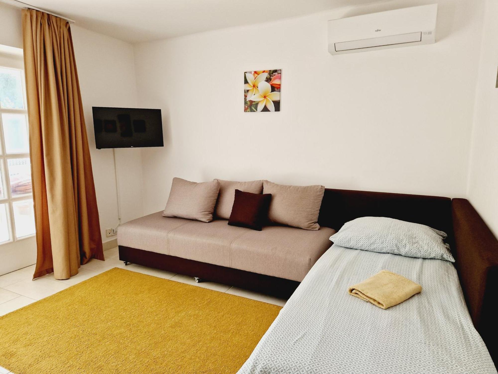 Balaton Apartman Fuered Balatonfüred Exterior foto