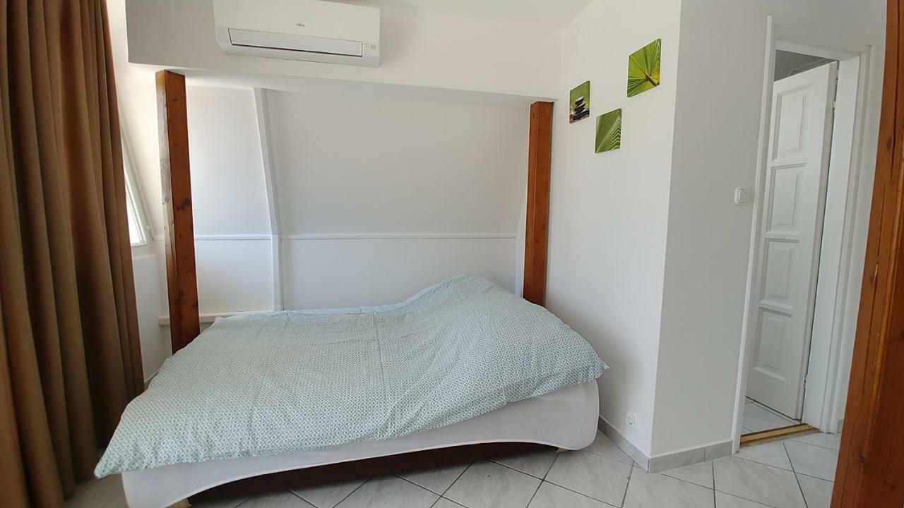 Balaton Apartman Fuered Balatonfüred Exterior foto